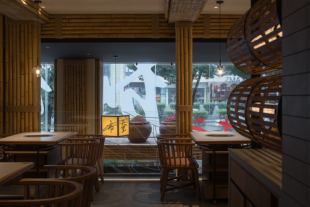 少城壹號(hào)地道重慶火鍋店裝修設(shè)計(jì)(圖3)